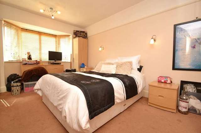  Image of 4 bedroom Detached house for sale in Arcadia Avenue Bournemouth BH8 at Bournemouth, BH8 9ER