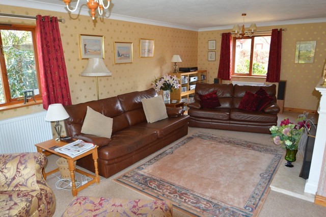  Image of 4 bedroom Detached house for sale in Rectory Hill Rickinghall Diss IP22 at Rectory Hill Rickinghall Diss, IP22 1EH