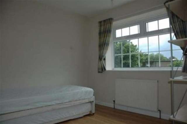  Image of 2 bedroom Semi-Detached house to rent in Reigate Drive Mackworth Derby DE22 at Derby, DE22 4EQ