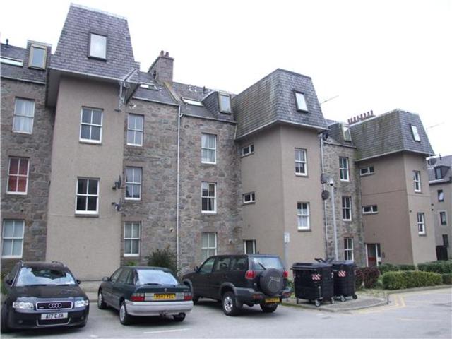  Image of 1 bedroom Flat to rent in Richmond Walk Aberdeen AB25 at Rosemount Aberdeen Aberdeen, AB25 2YS