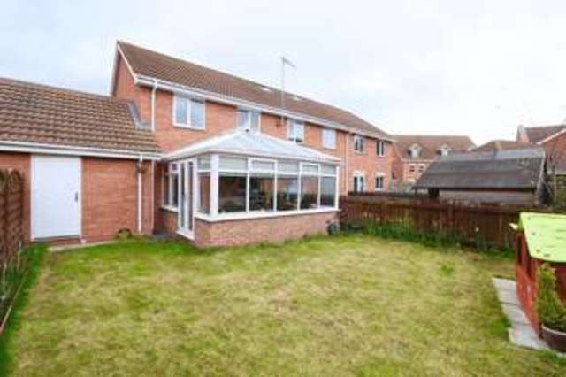  Image of 3 bedroom Terraced house for sale in Rivelin Park Kingswood Hull HU7 at Rivelin Park Kingswood Hull, HU7 3GP