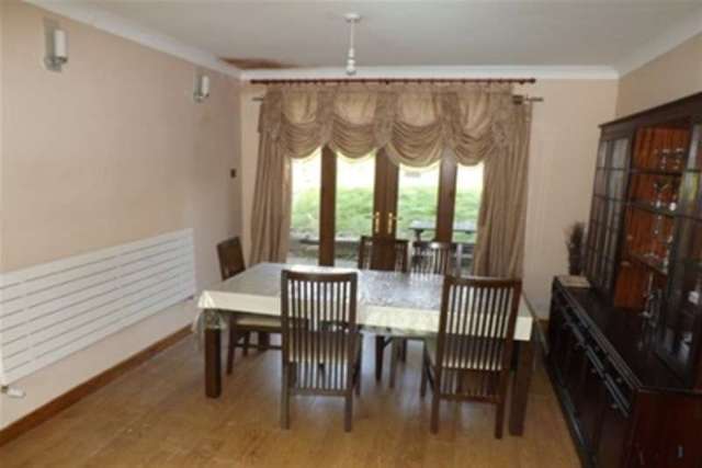  Image of 3 bedroom Semi-Detached house to rent in Rivelin Park Road Sheffield S6 at Sheffield, S6 5GE