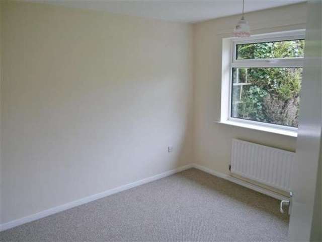  Image of 2 bedroom Detached house for sale in Rochester Drive Grantham NG31 at Great Gonerby, NG31 8RW