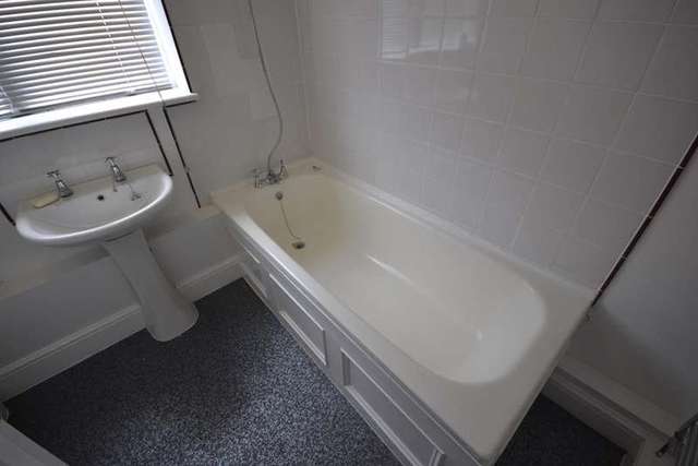  Image of 2 bedroom Detached house to rent in Plynlimmon Road Hastings TN34 at Plynlimmon Road  Hastings, TN34 3LX