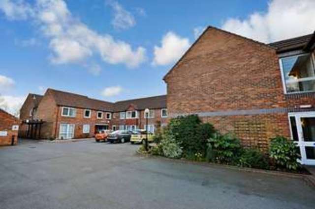  Image of 1 bedroom Retirement Property for sale in Kenilworth Road Balsall Common Coventry CV7 at 155 Kenilworth Road  Balsall Common, CV7 7ES