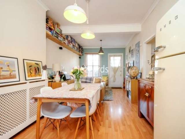  Image of 2 bedroom Ground Flat for sale in Rosehill Hampton TW12 at Hampton, TW12 2AB