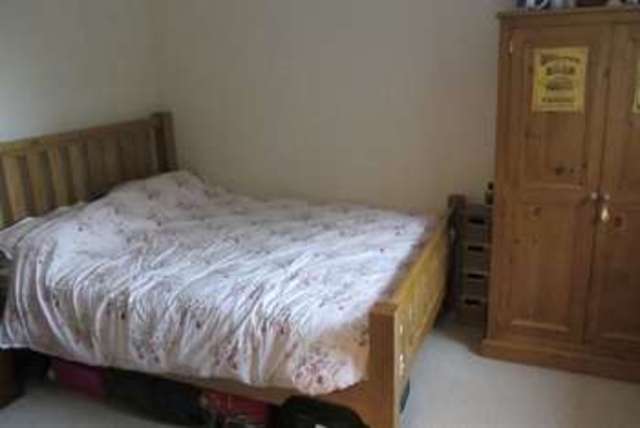  Image of 1 bedroom Flat to rent in Mount Pleasant Batchley Redditch B97 at Mount Pleasant Redditch Redditch, B97 4JF