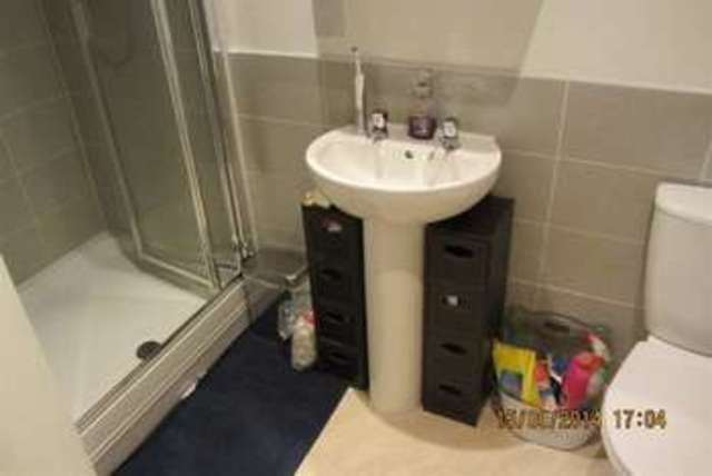  Image of 1 bedroom Flat to rent in Mount Pleasant Batchley Redditch B97 at Mount Pleasant Redditch Redditch, B97 4JF