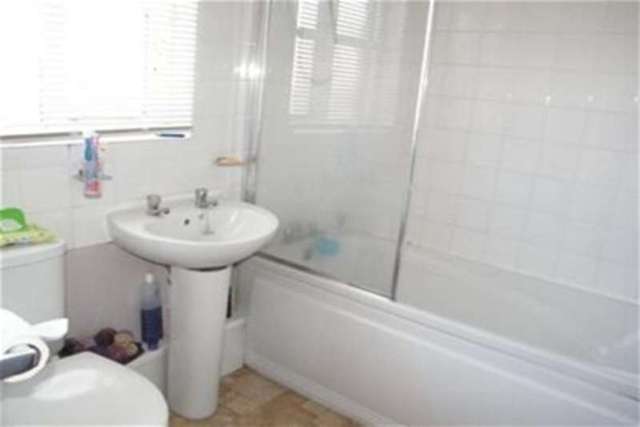  Image of 2 bedroom Detached house to rent in Rudyerd Walk Plymouth PL3 at Plymouth, PL3 6NX