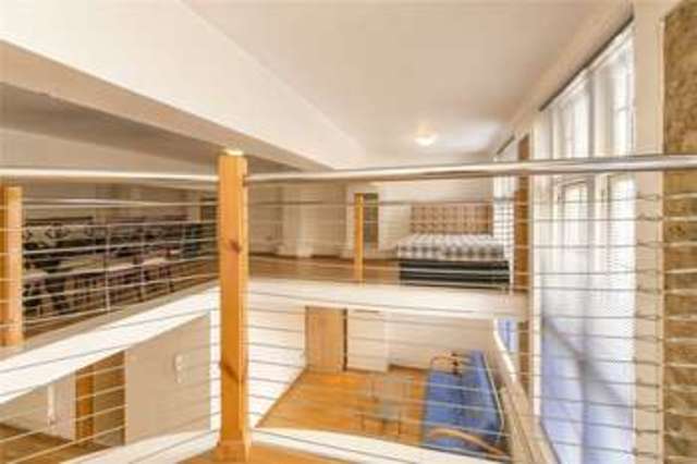  Image of 1 bedroom Flat to rent in Rutland Road London E9 at South Hackney London Victoria Park, E9 7TT