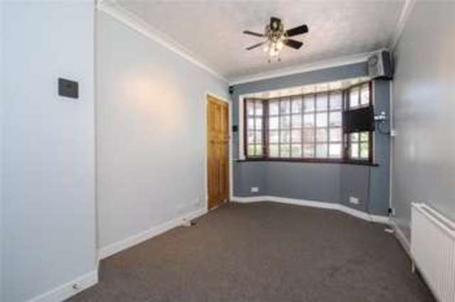  Image of 2 bedroom Detached house for sale in Sadlers Lane Winnersh Wokingham RG41 at Winnersh Wokingham Winnersh, RG41 5AJ