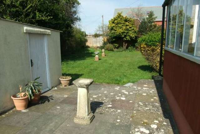  Image of 3 bedroom Ground Flat for sale in Salterton Road Exmouth EX8 at Exmouth, EX8 2EQ