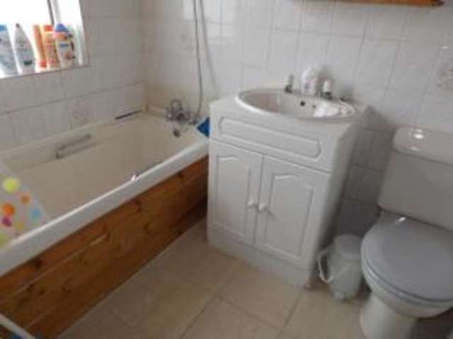  Image of 2 bedroom Flat for sale in Sandford Green Banbury OX16 at Banbury Oxfordshire Banbury, OX16 0SB