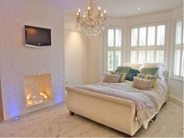  Image of 3 bedroom Apartment for sale in Sandringham Road Parkstone Poole BH14 at Lilliput, BH14 8TH