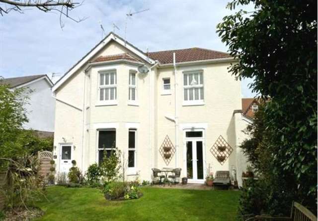  Image of 3 bedroom Apartment for sale in Sandringham Road Parkstone Poole BH14 at Lilliput, BH14 8TH