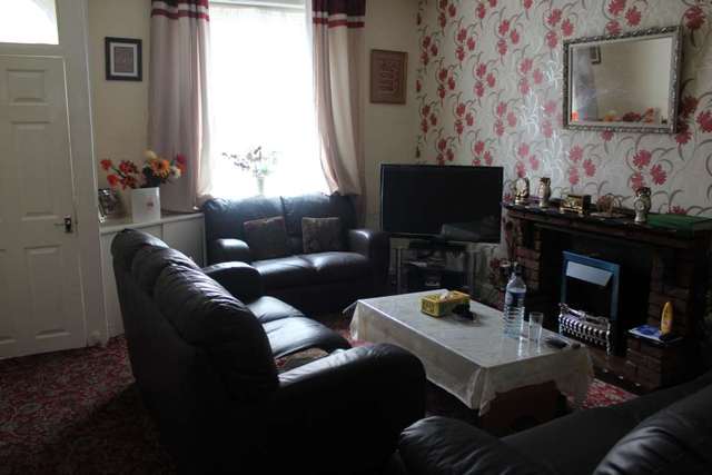  Image of 3 bedroom End of Terrace for sale in Saxon Street Oldham OL4 at Saxon Street  Oldham, OL4 3ED