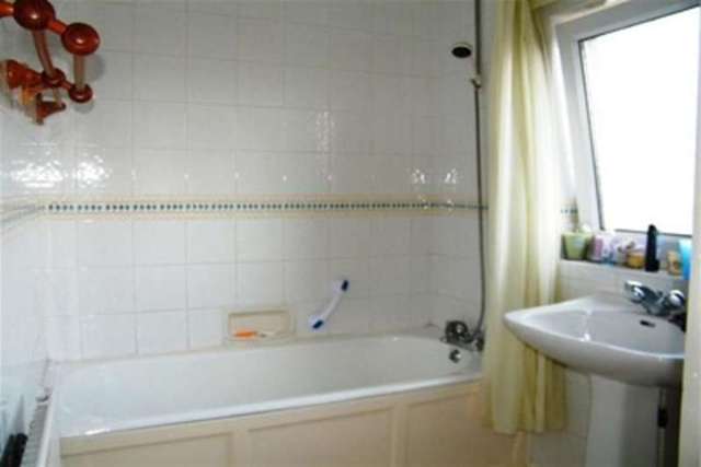  Image of 3 bedroom Detached house to rent in Marlpit Lane Seaton EX12 at Seaton, EX12 2HN