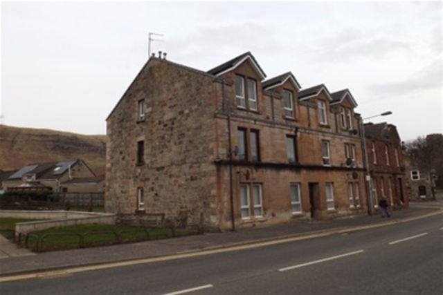  Image of 1 bedroom Flat to rent in Service Street Lennoxtown Glasgow G66 at Lennoxtown East Dunbartonshire East Dunbartonshire, G66 7JP