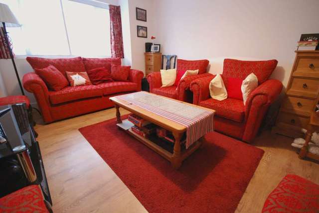  Image of 4 bedroom Detached house for sale in Sewardstone Road London E4 at Sewardstone Road Chingford London, E4 7PY