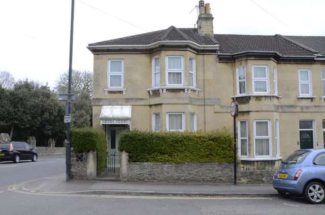  Image of 3 bedroom End of Terrace for sale in Shaftesbury Avenue Bath BA1 at Shaftesbury Ave  Bath, BA1 3DT