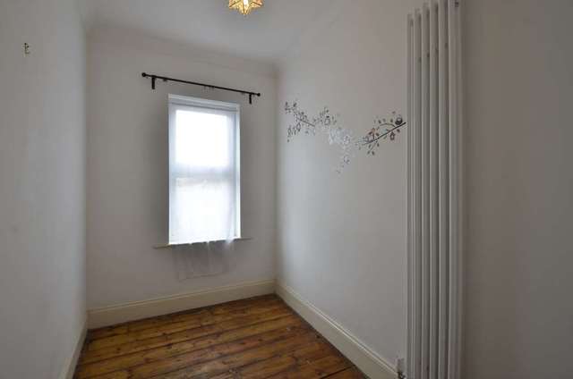 Image of 3 bedroom End of Terrace for sale in Shaftesbury Avenue Bath BA1 at Shaftesbury Ave  Bath, BA1 3DT