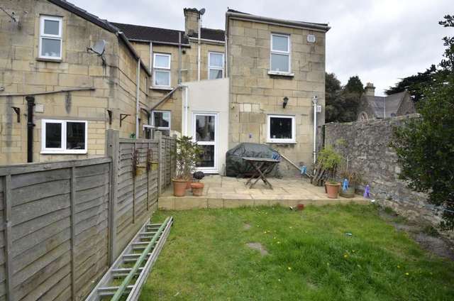  Image of 3 bedroom End of Terrace for sale in Shaftesbury Avenue Bath BA1 at Shaftesbury Ave  Bath, BA1 3DT