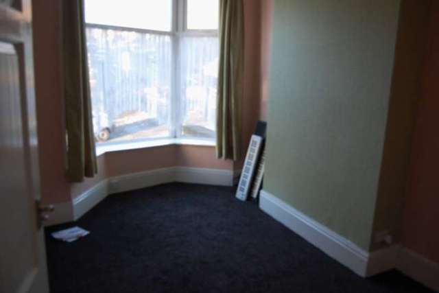  Image of 3 bedroom End of Terrace to rent in Shear Brow Blackburn BB1 at SHEAR BROW SHEAR BROW BLACKBURN, BB1 7EX