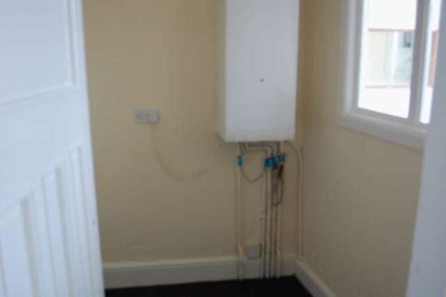  Image of 3 bedroom End of Terrace to rent in Shear Brow Blackburn BB1 at SHEAR BROW SHEAR BROW BLACKBURN, BB1 7EX