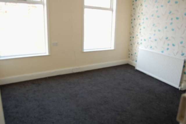  Image of 3 bedroom End of Terrace to rent in Shear Brow Blackburn BB1 at SHEAR BROW SHEAR BROW BLACKBURN, BB1 7EX