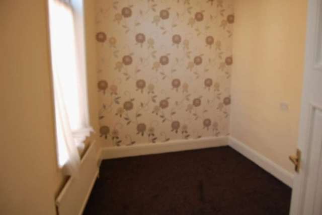  Image of 3 bedroom End of Terrace to rent in Shear Brow Blackburn BB1 at SHEAR BROW SHEAR BROW BLACKBURN, BB1 7EX