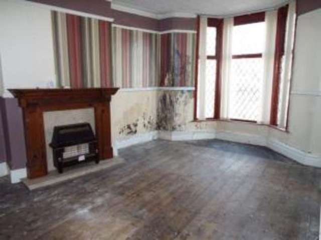  Image of 4 bedroom Terraced house for sale in Shear Brow Blackburn BB1 at Shear Brow Blackburn Blackburn, BB1 7EX