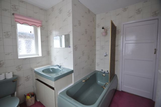 Image of 3 bedroom Semi-Detached house for sale in Sheephouse Way Old Malden Worcester Park KT3 at Sheephouse Way  New Malden, KT3 5PF