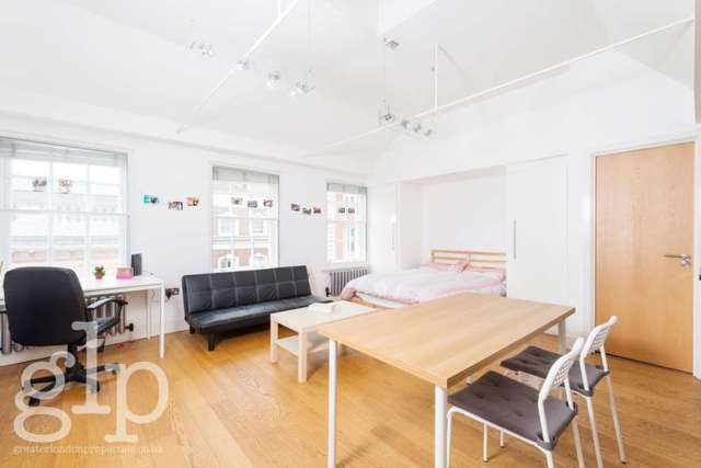  Image of Flat to rent in Wellington Street London WC2E at Wellington Street Covent Garden London, WC2E 7BD