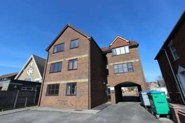  Image of 1 bedroom Flat for sale in Shirley Road Shirley Southampton SO15 at Shirley Road Shirley Southampton, SO15 3FH