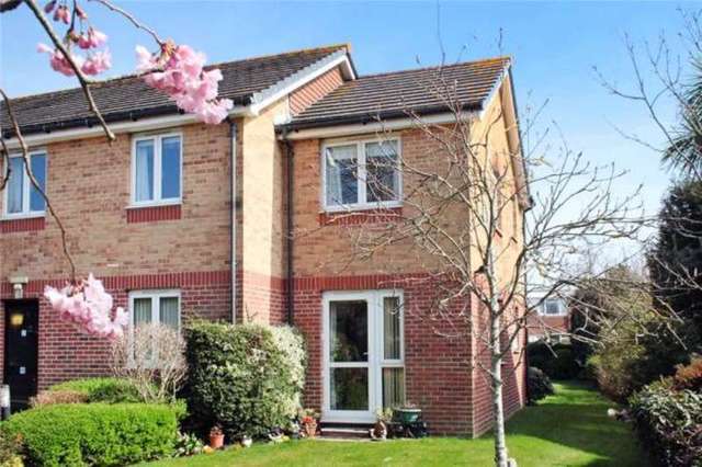  Image of 1 bedroom Retirement Property for sale in Silverwood Court Wakehurst Place Rustington Littlehampton BN16 at Wakehurst Place Rustington Rustington, BN16 3UZ