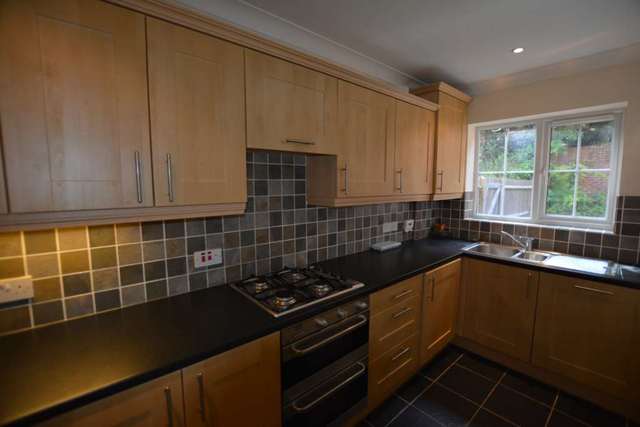  Image of 3 bedroom Terraced house to rent in Walden Croft Simpson Milton Keynes MK6 at Walden Croft Simpson Milton Keynes, MK6 3FD