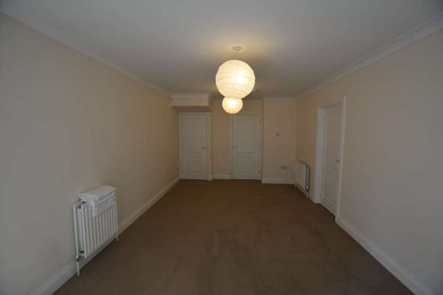  Image of 3 bedroom Terraced house to rent in Walden Croft Simpson Milton Keynes MK6 at Walden Croft Simpson Milton Keynes, MK6 3FD