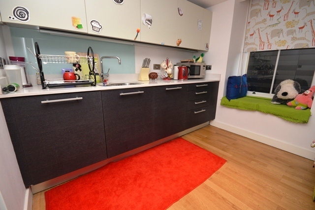  Image of 1 bedroom Flat to rent in Simpson Loan Edinburgh EH3 at Old Town Edinburgh Edinburgh, EH3 9GD