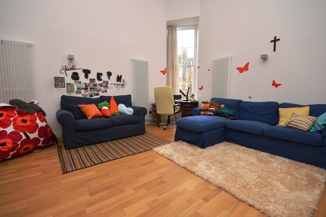  Image of 1 bedroom Flat to rent in Simpson Loan Edinburgh EH3 at Old Town Edinburgh Edinburgh, EH3 9GD