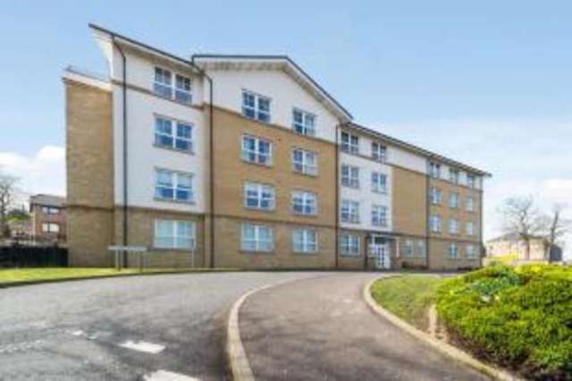  Image of 3 bedroom Flat for sale in Sir Thomas Lipton Way Cambuslang Glasgow G72 at Cambuslang Glasgow Cambuslang, G72 7HW