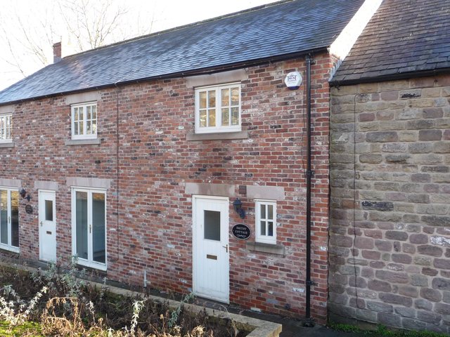  Image of 2 bedroom Cottage to rent in Water Lane Cromford Matlock DE4 at Water Lane Cromford Cromford, DE4 3QH