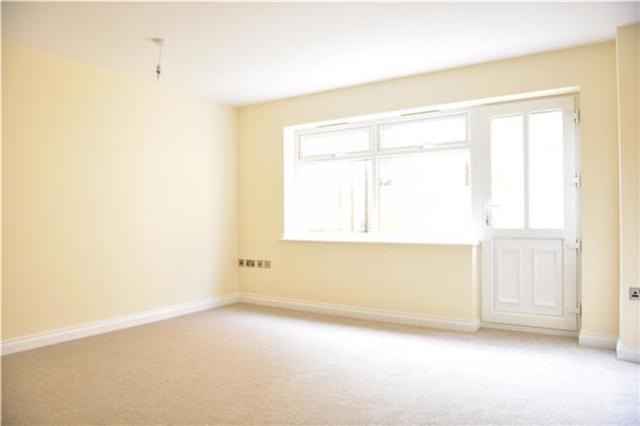  Image of 3 bedroom Terraced house to rent in Goods Station Road Tunbridge Wells TN1 at 107-109 Goods Station Road  Kent, TN1 2DR