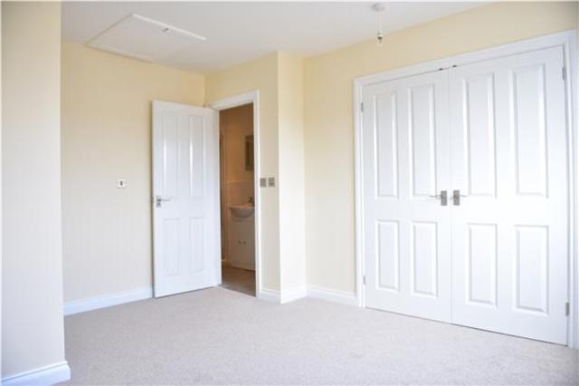  Image of 3 bedroom Terraced house to rent in Goods Station Road Tunbridge Wells TN1 at 107-109 Goods Station Road  Kent, TN1 2DR