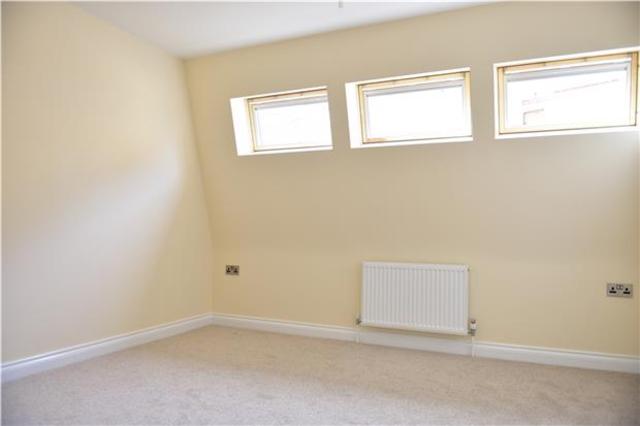  Image of 3 bedroom Terraced house to rent in Goods Station Road Tunbridge Wells TN1 at 107-109 Goods Station Road  Kent, TN1 2DR