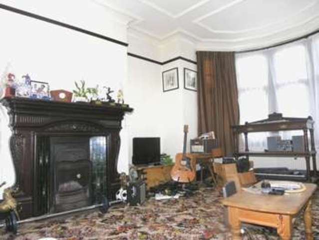  Image of 4 bedroom Semi-Detached house for sale in Harlech Road London N14 at Harlech Road  Southgate, N14 7BY