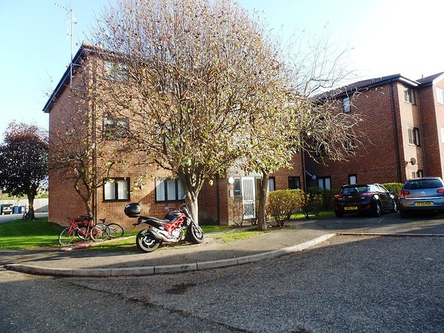  Image of Flat to rent in Speedwell Close Cherry Hinton Cambridge CB1 at Cherry Hinton, CB1 9YZ