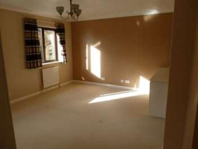  Image of 5 bedroom Detached house to rent in Winston Close Spencers Wood Reading RG7 at Spencers Wood Reading Reading, RG7 1DW