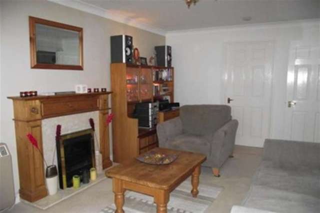  Image of 1 bedroom Flat to rent in Mitchell Close Southampton SO19 at Southampton, SO19 7TN