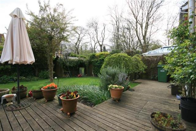  Image of 5 bedroom Detached house for sale in Spitfire Way Hamble Southampton SO31 at Locks Heath, SO31 4RT