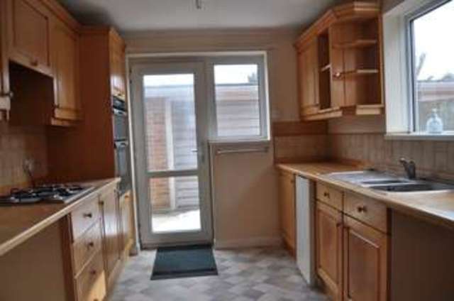  Image of 4 bedroom Detached house to rent in Spithead Avenue Gosport PO12 at Spithead Avenue  Gosport, PO12 2UW